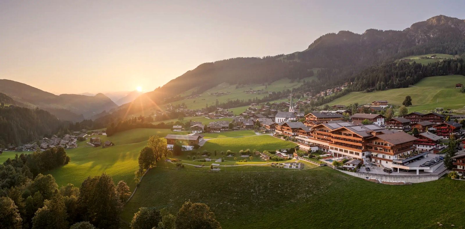 Ferienhotel in den Alpen – Vertrieb & Marketing mit anfang.team